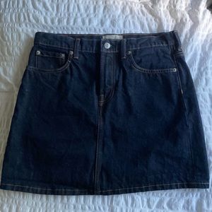 Everlane dark denim skirt size 30
